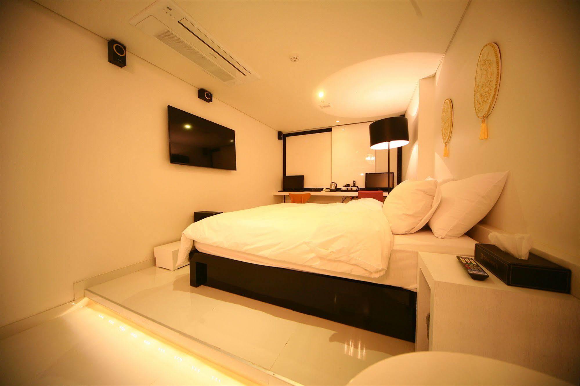 Diva Hotel Seul Exterior foto