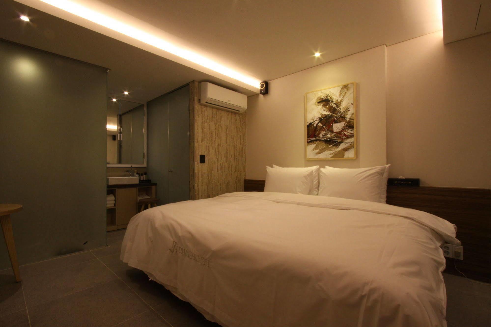 Diva Hotel Seul Exterior foto